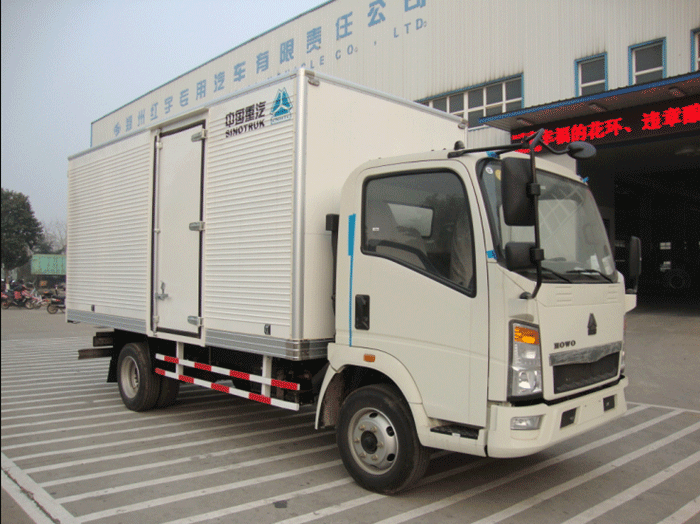 curragated aluminum cargo box truck